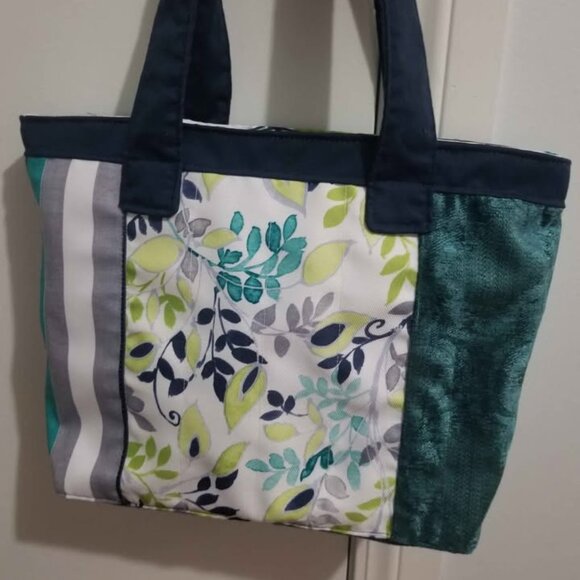 Fabric Shoulder Tote Bag Handbag Quilted Purse Handmade Teal Floral Market Books - Picture 1 of 3
